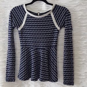 Free people long sleeve shirt C10